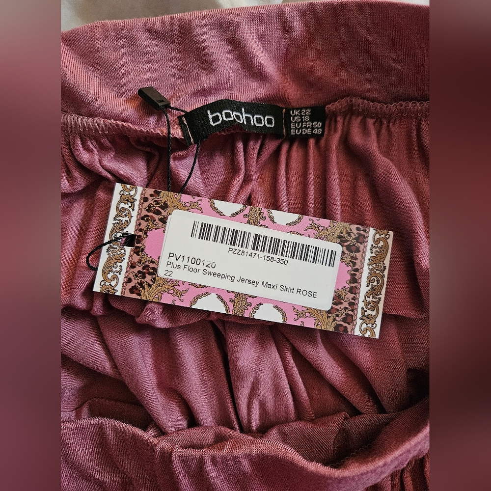 Boohoo Plus Pink Maxi Skirt - Picture 7 of 8